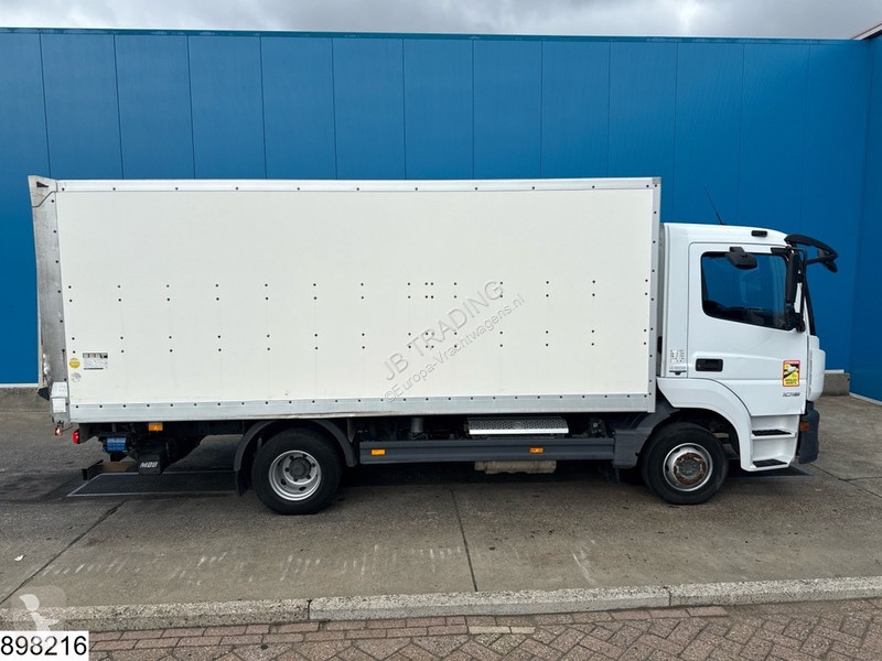 Грузовик Mercedes 1018 EURO 6, Palfinger