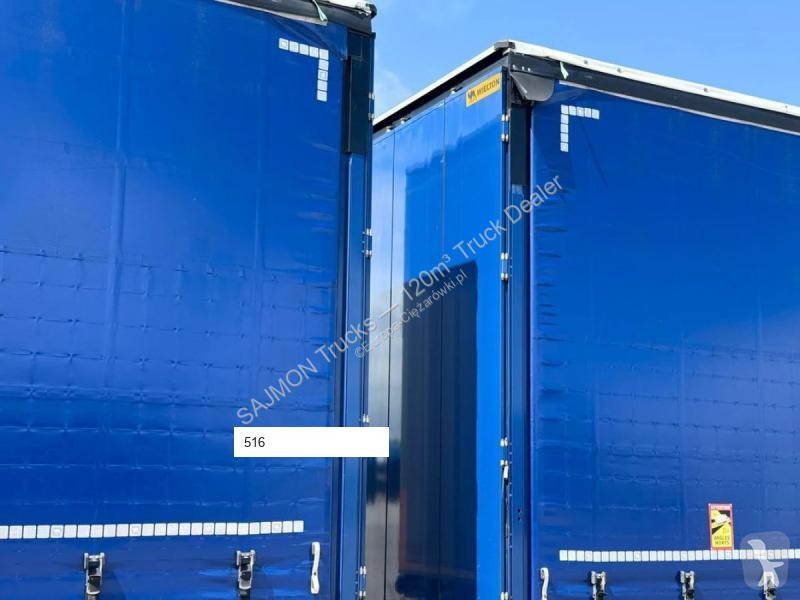 Грузовик Volvo 420 / ZESTAW TANDEM 120M3 /...