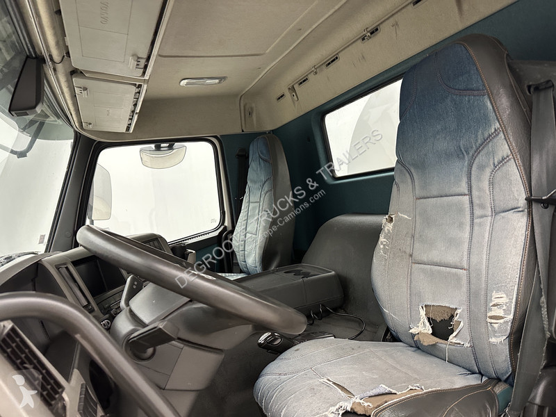 Lastbil Volvo 420 - 6x2