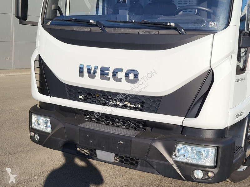 Camião Iveco 75E160