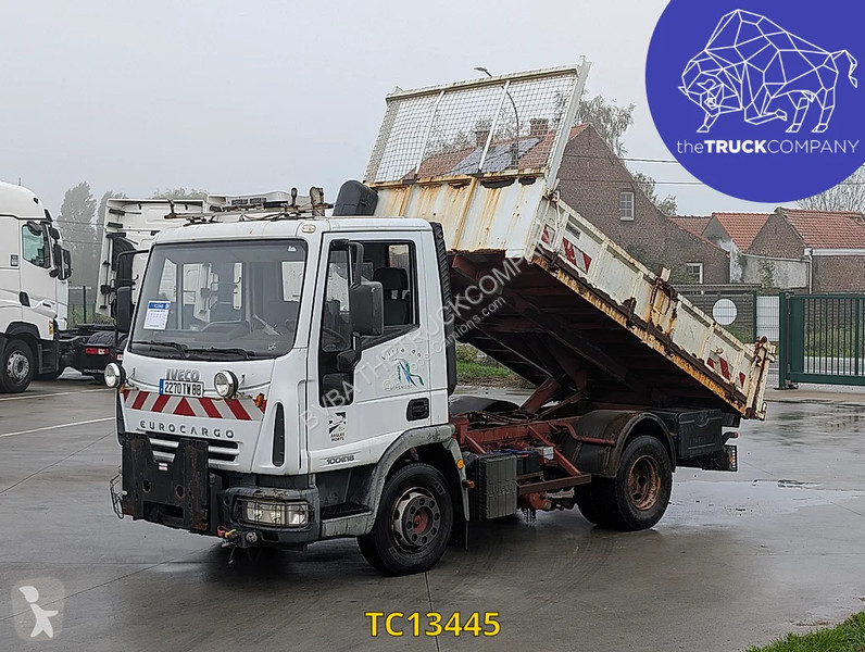 Camión Iveco EuroCargo 100 E18