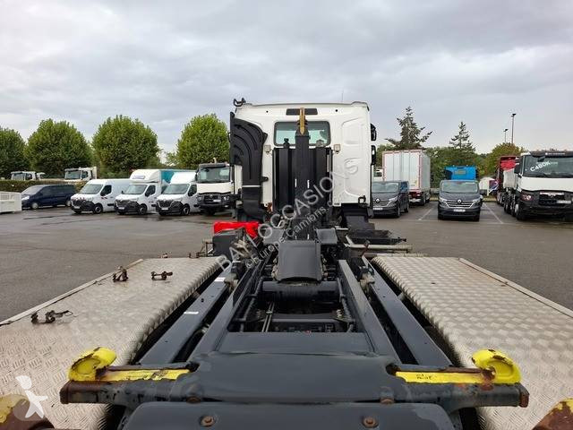 Renault 440.26 DTI 13 truck