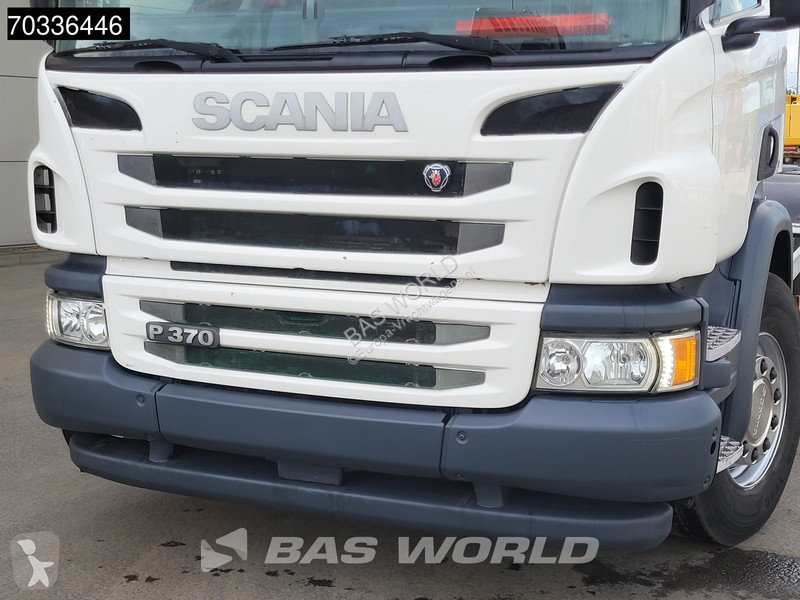 Camión Scania 370 6X4