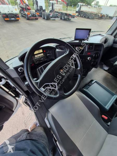 Renault 460 truck