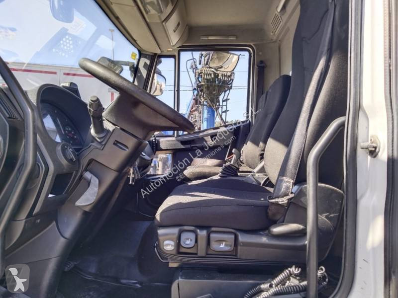 Camión Iveco 160 E 21