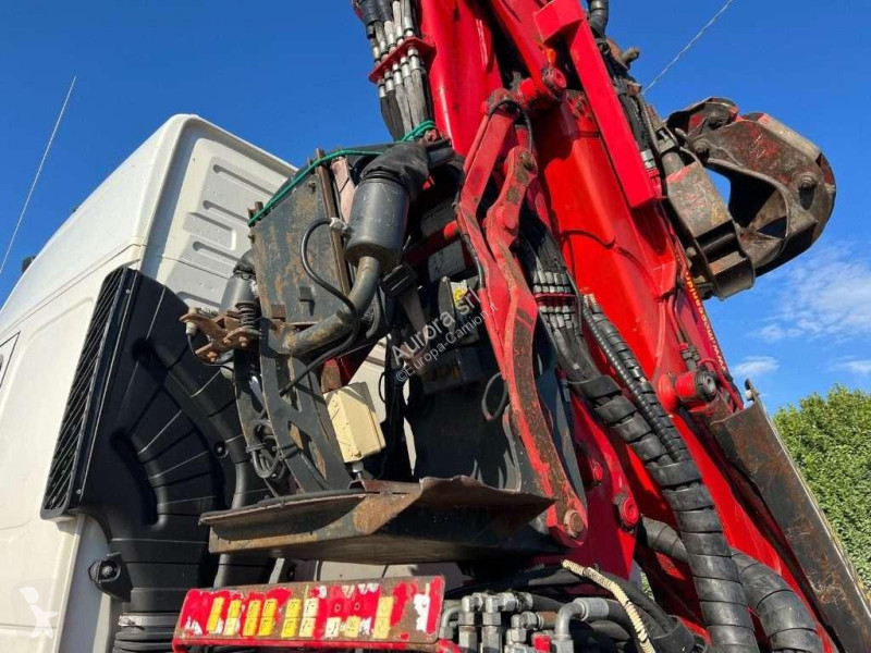 شاحنة Volvo FM82 SCARRABILE CON GRU E POLIPO
