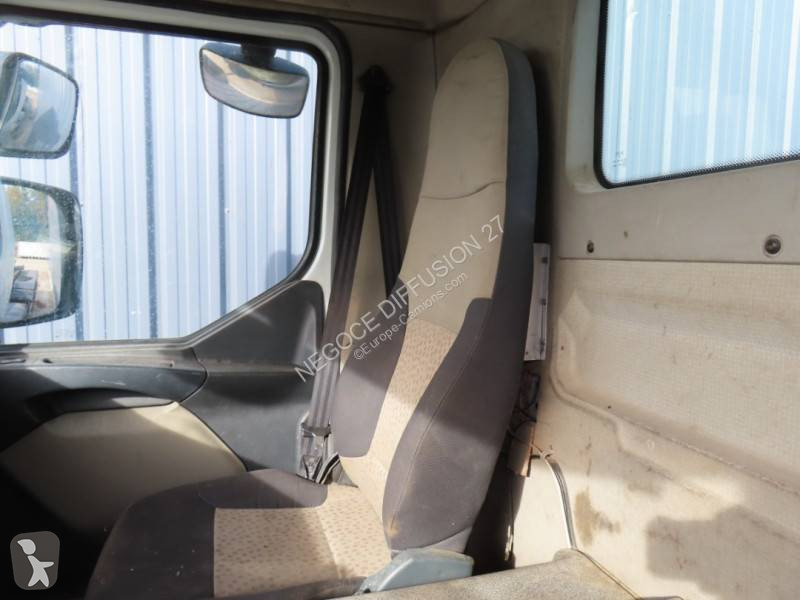 شاحنة Renault 370 DXI