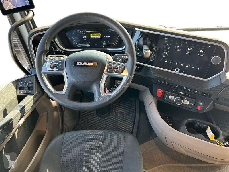 DAF 480 FT truck