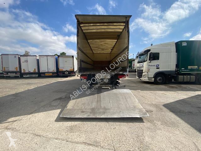 Scania 250 truck