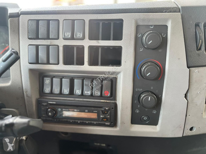 Volvo 250 4X2 EURO 6 CHASSIS CABINE +...