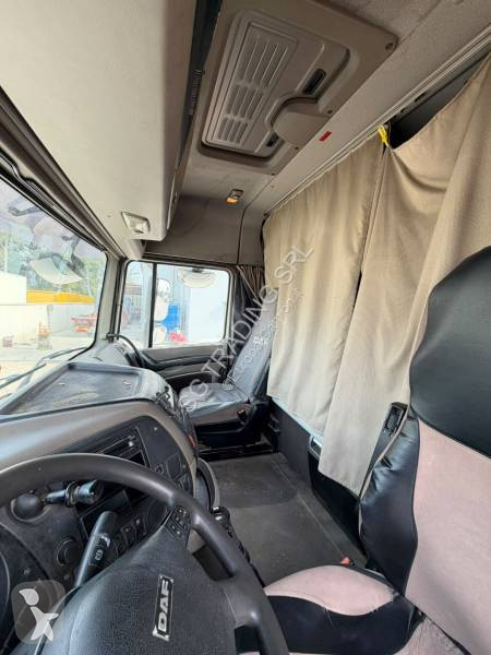 Kamion DAF FA 460