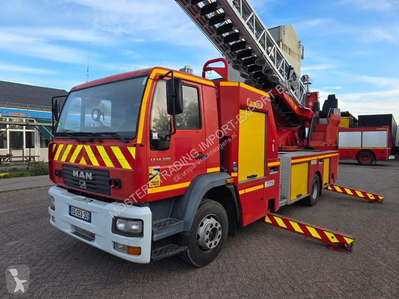 MAN 14.220 4x2 aerial ladder truck 30 Meters...