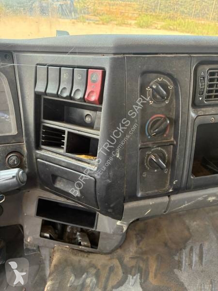 Renault 270 DCI truck
