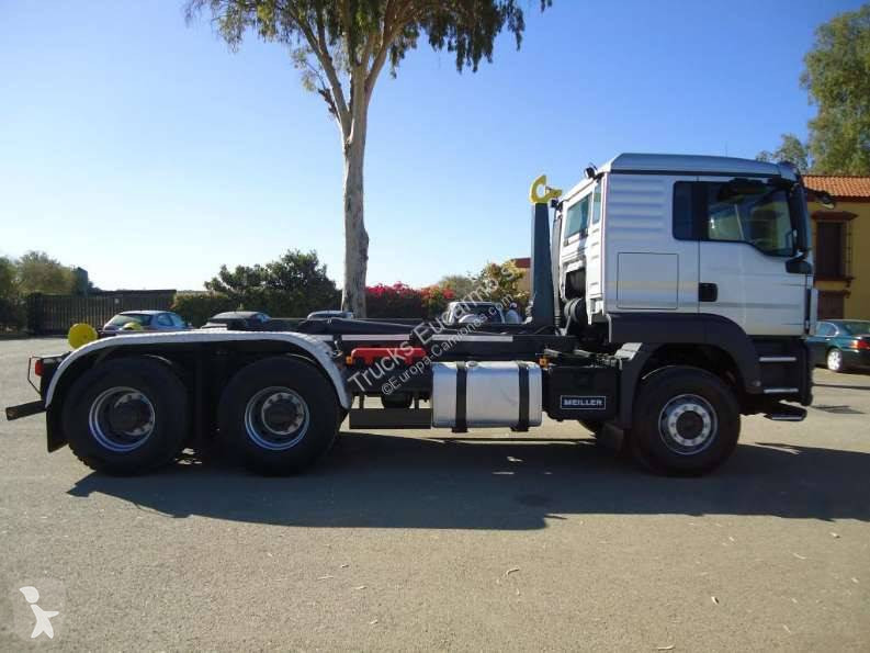 MAN 26.440 truck