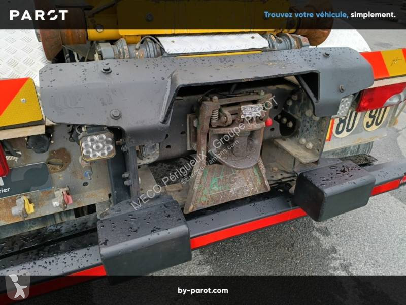 Iveco 480 truck