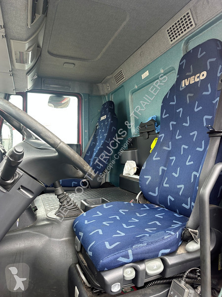 Kamion Iveco 330 - 6x2