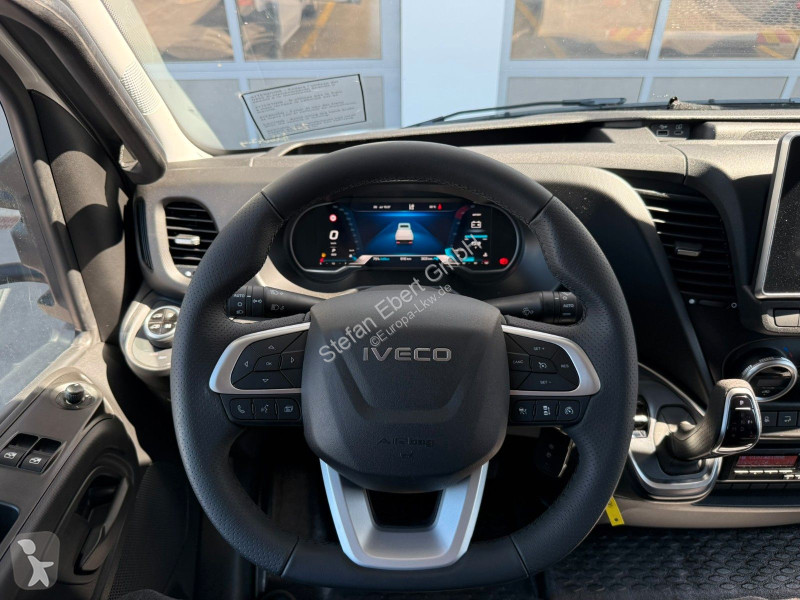 Kamion Iveco 70C21HA8/P Ewers Getränkekoffer