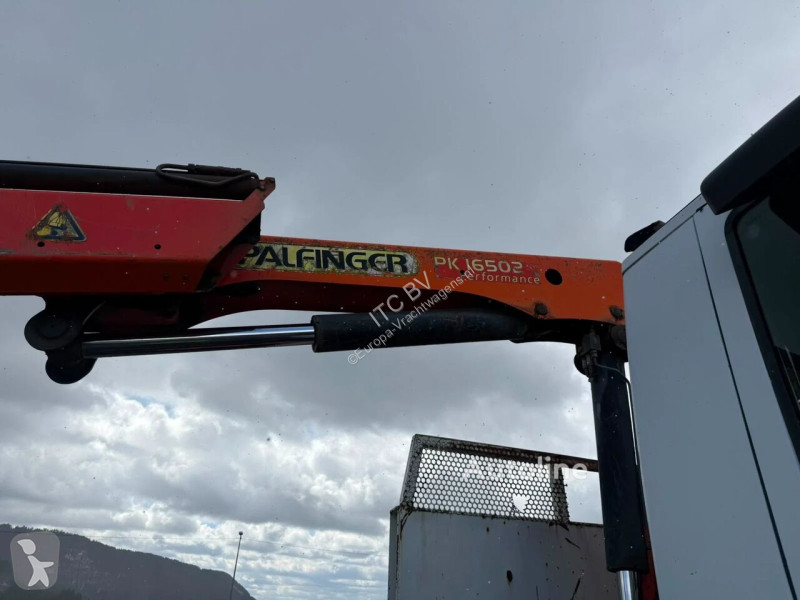 Iveco 16502 truck