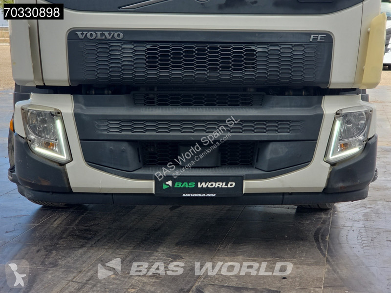 Volvo 320 4X2 20.5 Tonelades 1500kg plataforma...