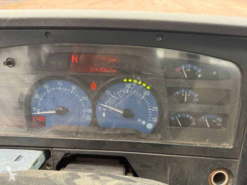 شاحنة Renault 180 DCI