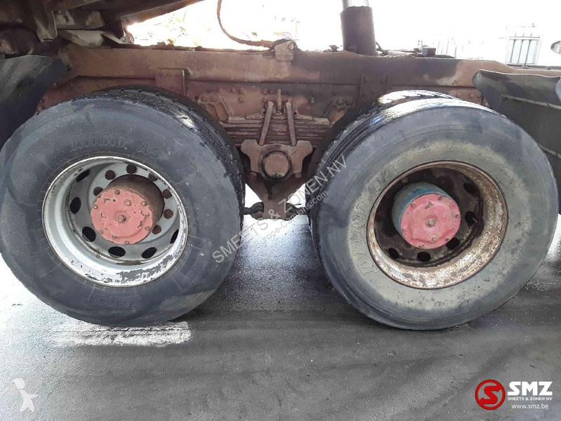 Iveco  truck