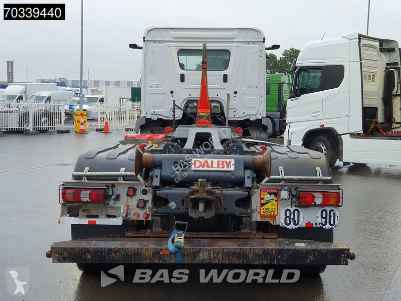 Kamion Mercedes 2640 6X4 Dalby containersystem...
