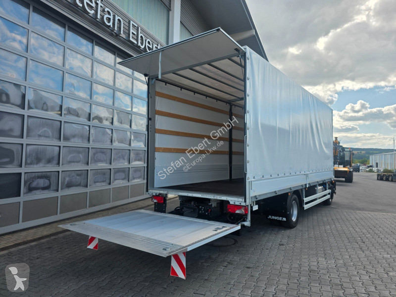 Iveco ML120E25/P LBW 1.500kg AHK 3 Sitze truck
