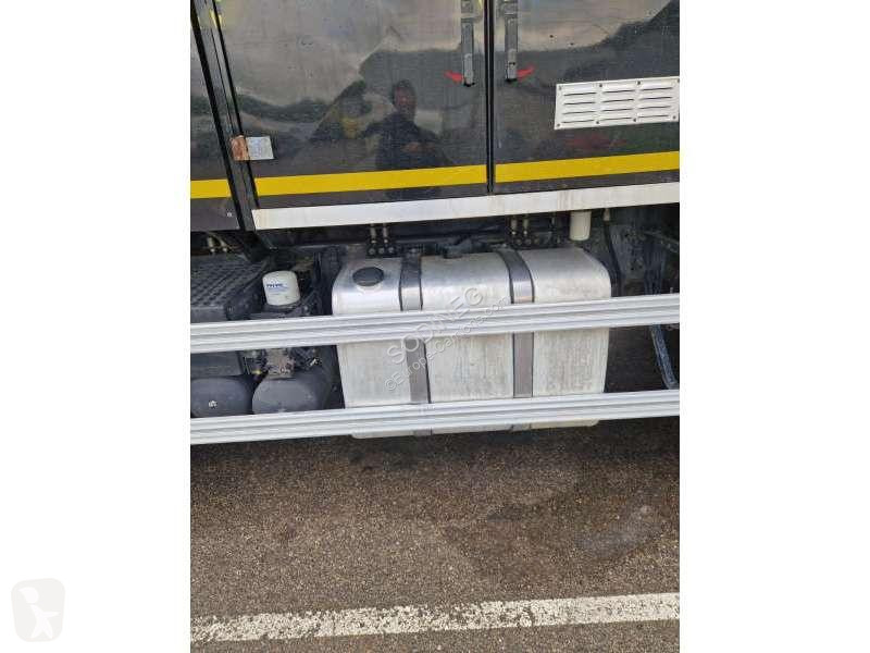 Volvo 500 + Aspiratrice MTS truck