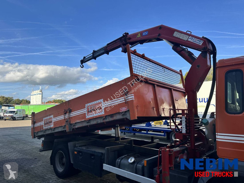 Kamion Volvo 11 - 180 4x2 - Tipper / Crane