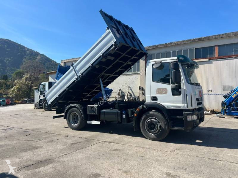 Lastbil Iveco 180E32