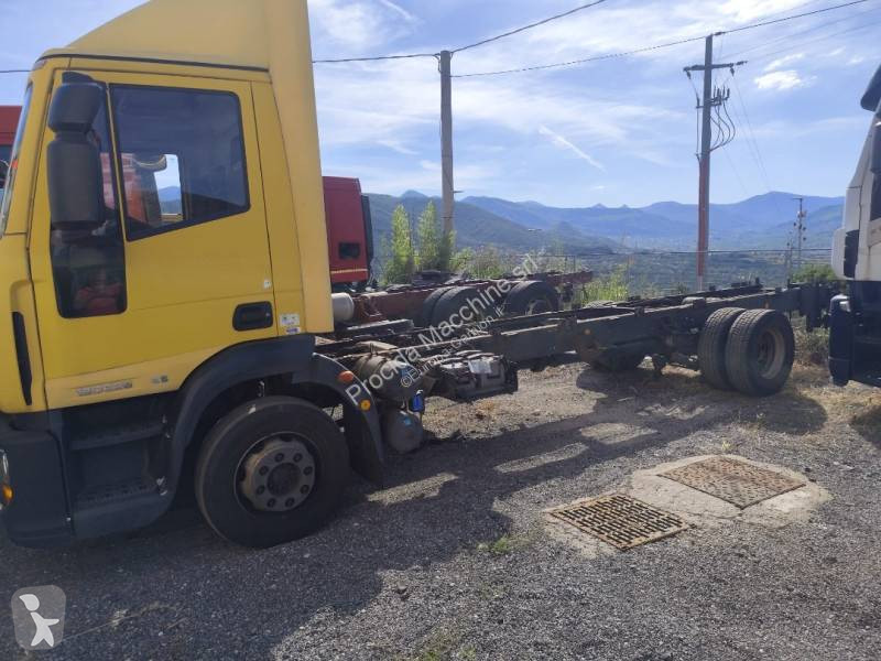 Kamion Iveco 120 E 28