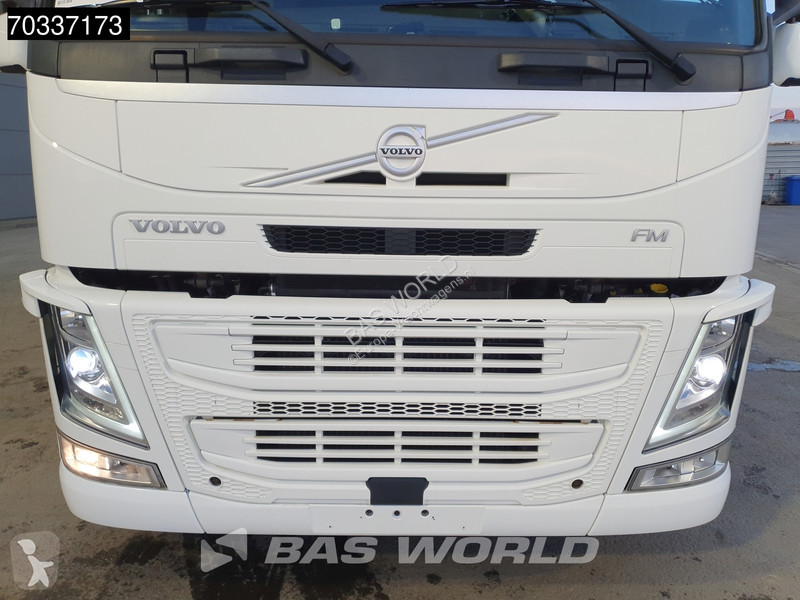Volvo 330  4X2 EFFER 125/4S Crane Kran 1500kg...
