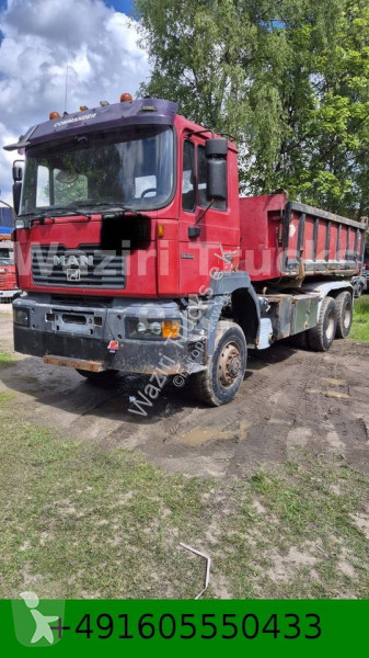 MAN  truck