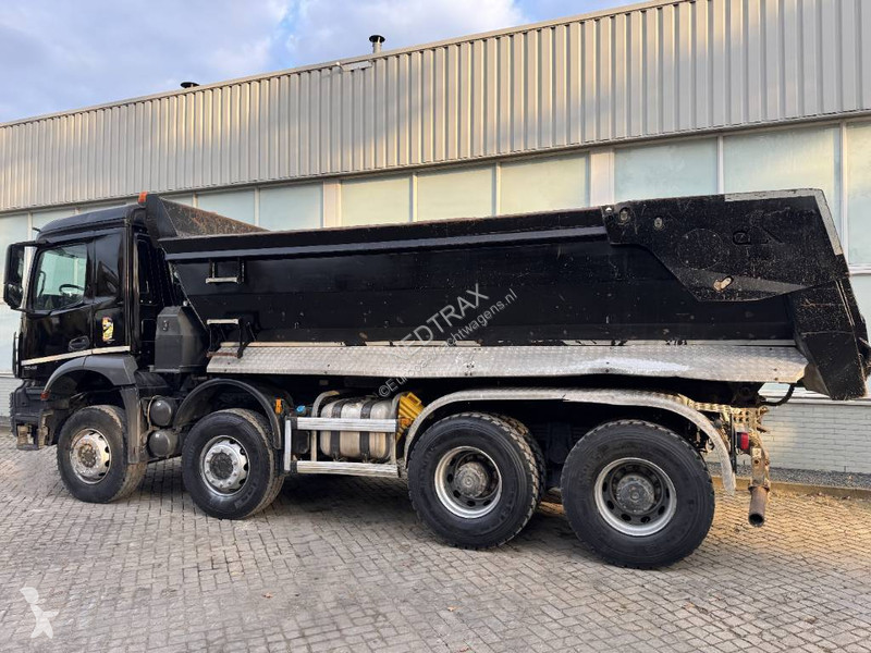 Kamion Mercedes AROCS 3246 8X4 TIPPER