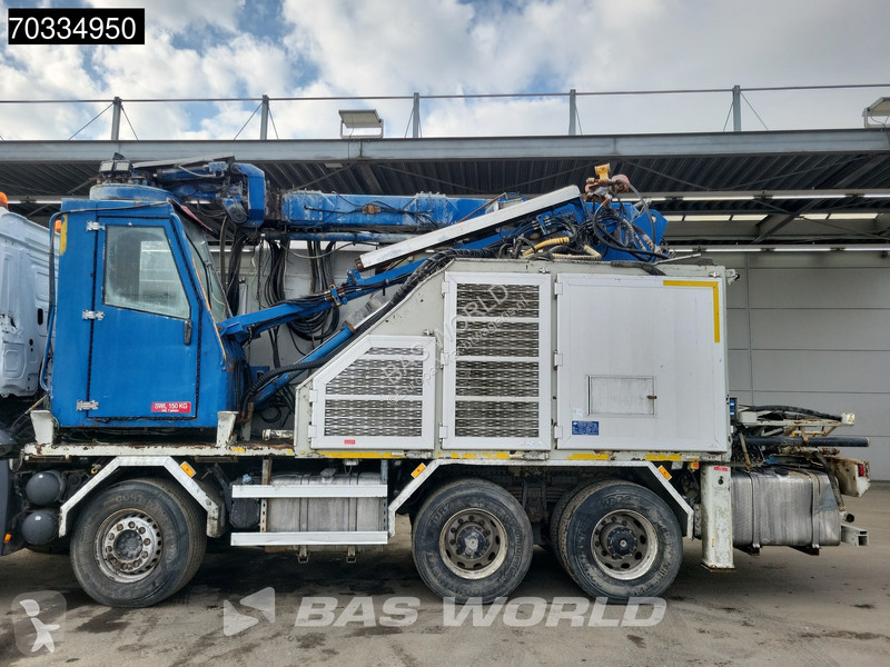 Бетоновоз Mercedes 3242 8X4 AMV 7450D Concrete...