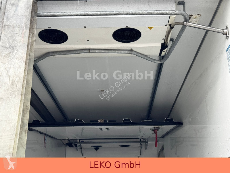Kamion Mercedes 1218 Mit Carrier Sp 850Mt