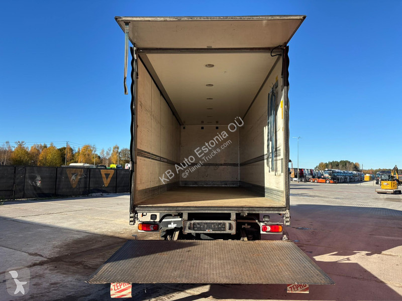 Volvo 240 4x2 BOX L=7694 mm truck