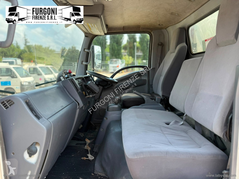 Kamion Isuzu 75 VASCA RIFIUTI - PALA E CARRELLO...
