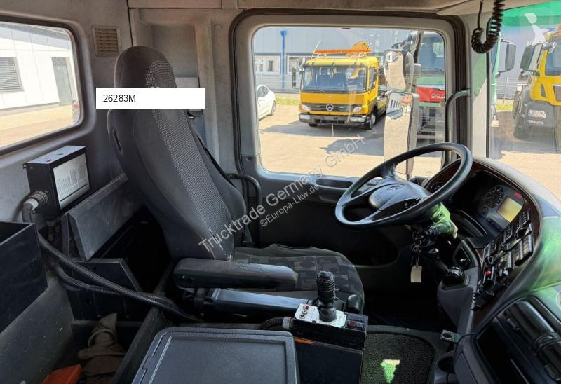 Mercedes 3248 8x4 Multilift / Swiss-Vehicle truck