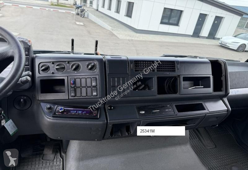 MAN 18.413 4x2 WB LKW AHK truck