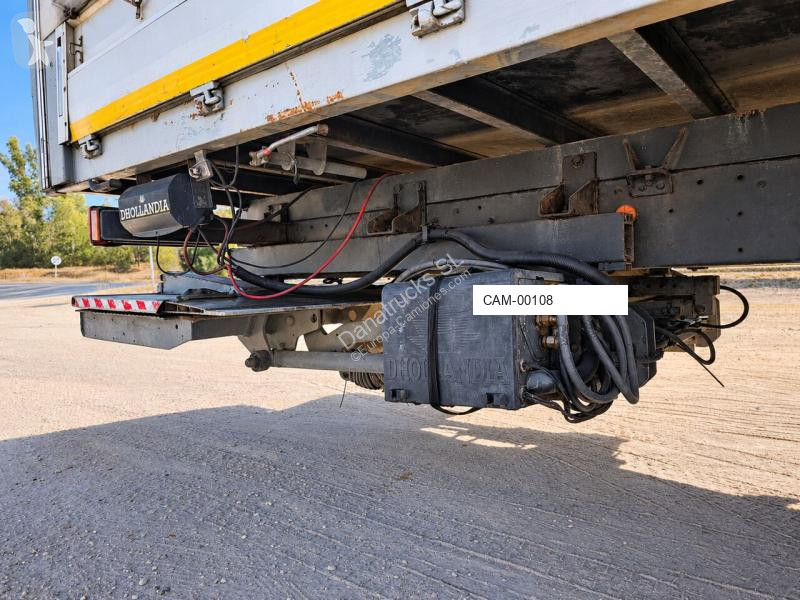 Iveco 150E28 Semitautliner + Dhollandia |...