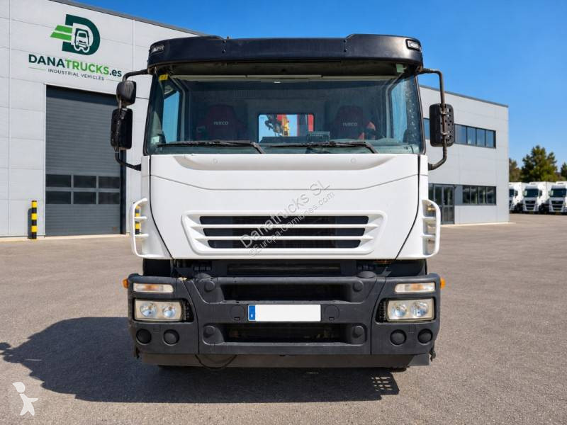 Iveco 260 E 35 truck