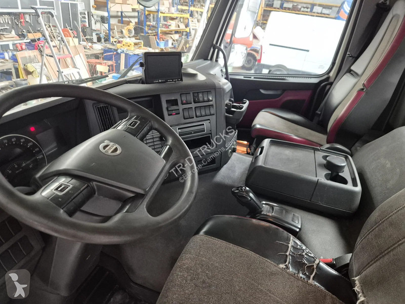 Teherautó Volvo FMX 370 16000L INSULATED INOX...