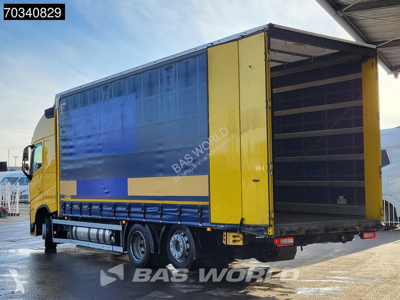Teherautó Volvo 460 6X2 LNG COMBI Sliding roof...