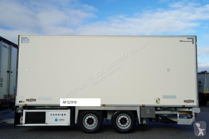شاحنة Volvo / PRZYCZEPA / CHŁODNIA - 6,8 M /...