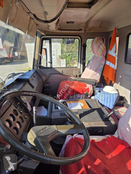 Iveco  truck