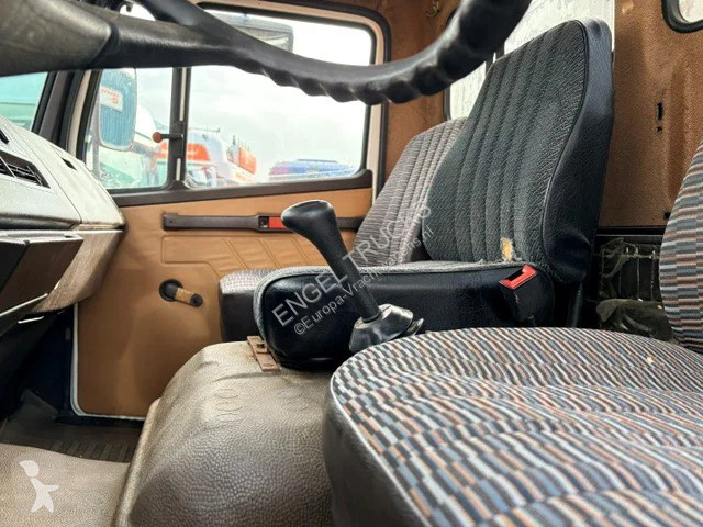 Lastbil Mercedes K 6-CILINDER WITH OPEN BOX...