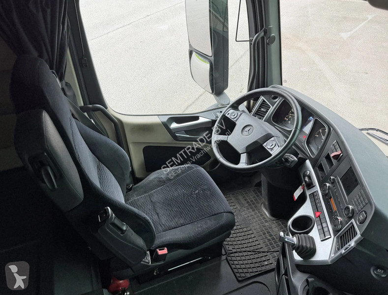 شاحنة Mercedes 2842 EURO 6 ISOLATED BOX CARRIER...