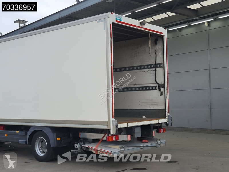 Kamion Mercedes 1218 4X2 12tonner 1500kg...