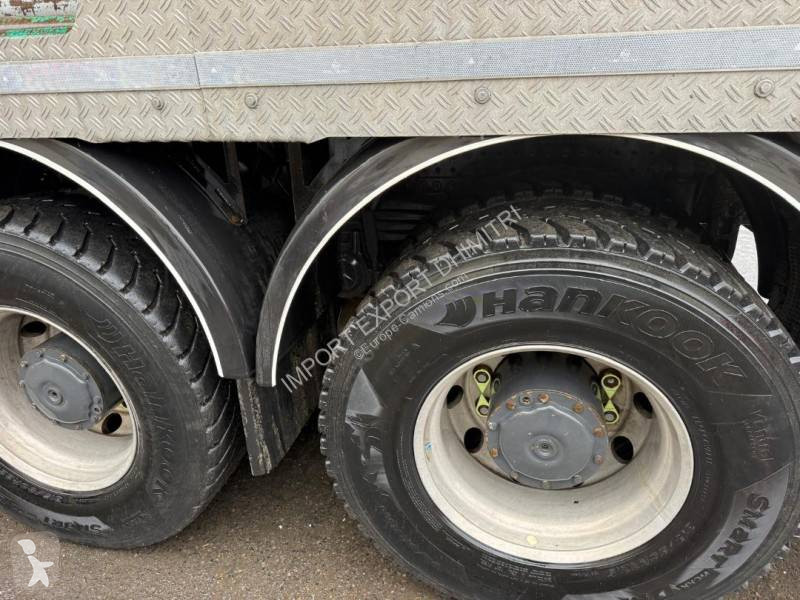 Beton Mercedes 3243
